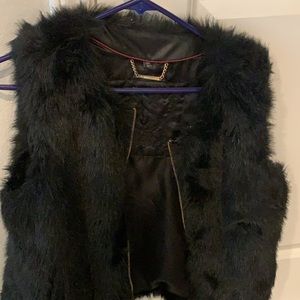 Faux fur Express Vest